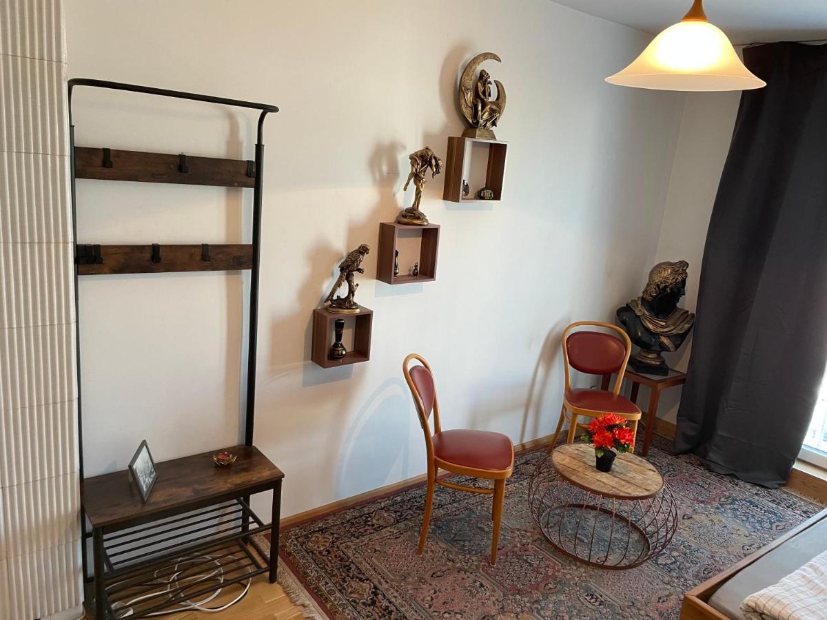 Room In City Center Near U6,U3 And Westbahnhof 维也纳 外观 照片